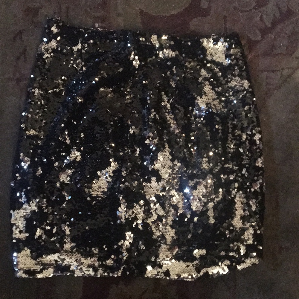 Lulu’s sequin mini skirt